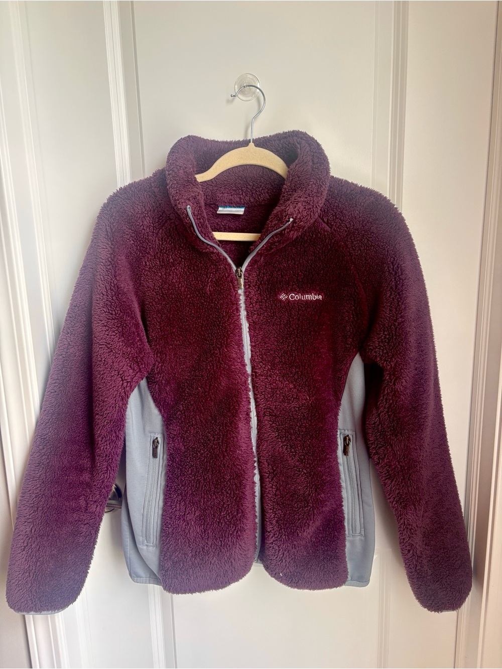 Columbia Plush Sherpa Jacket in Plum and Light Gray